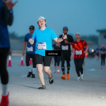 Runner Photo 7518431