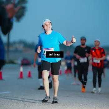Runner Photo 7518433
