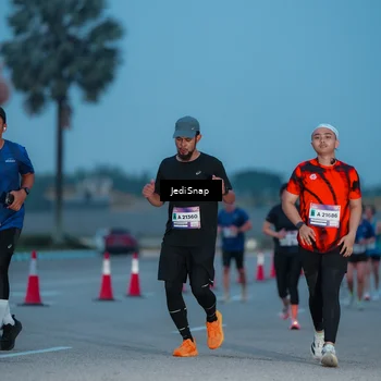 Runner Photo 7518443