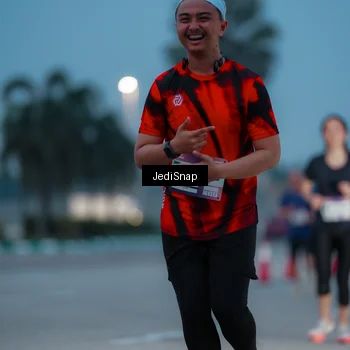 Runner Photo 7518469