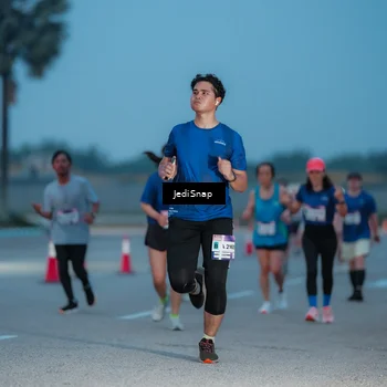 Runner Photo 7518475