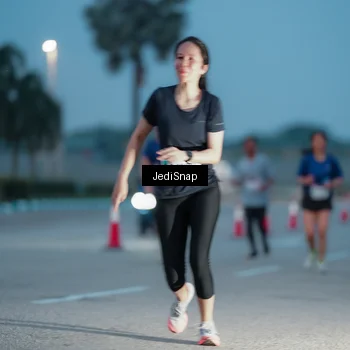 Runner Photo 7518476