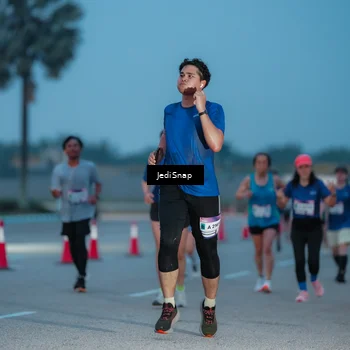 Runner Photo 7518478