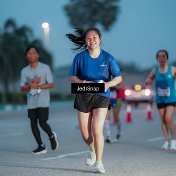 Runner Photo 7518526