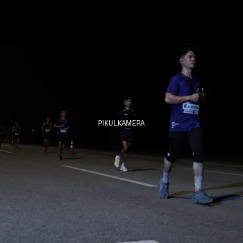Runner Photo 7518528
