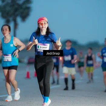 Runner Photo 7518535