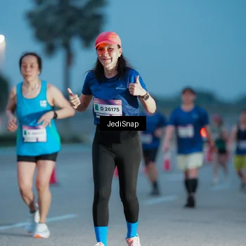 Runner Photo 7518536