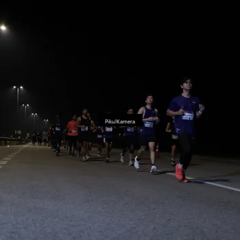 Runner Photo 7518555