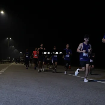 Runner Photo 7518561