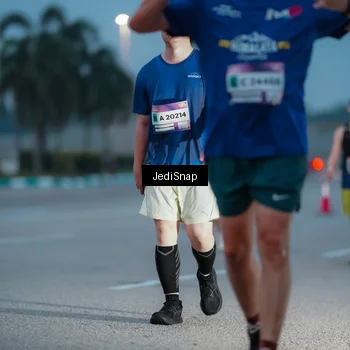 Runner Photo 7518572