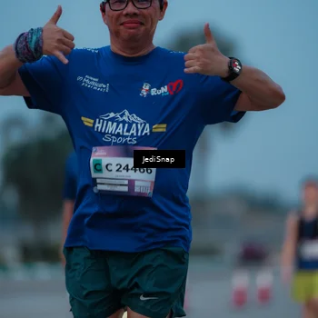 Runner Photo 7518574