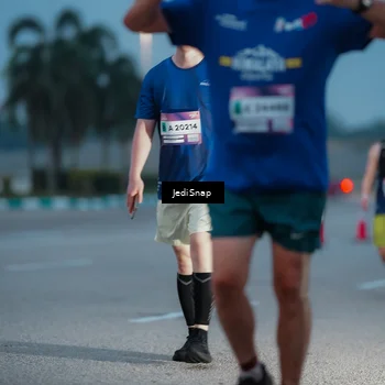 Runner Photo 7518575