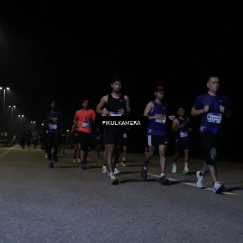 Runner Photo 7518580