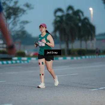 Runner Photo 7518595