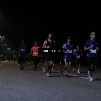 Runner Photo 7518603