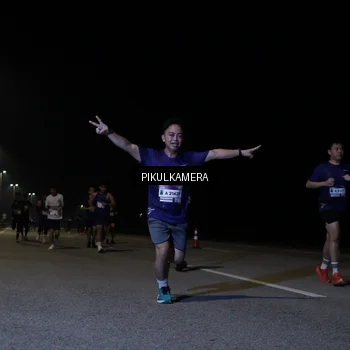 Runner Photo 7518631