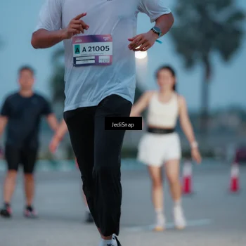 Runner Photo 7518672
