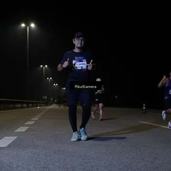 Runner Photo 7518695
