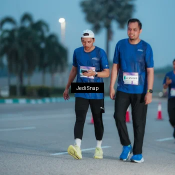 Runner Photo 7518702