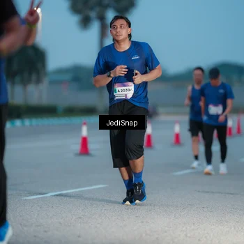 Runner Photo 7518716