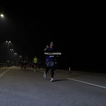 Runner Photo 7518727