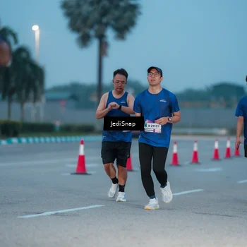 Runner Photo 7518729