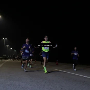 Runner Photo 7518761