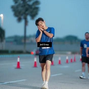 Runner Photo 7518765