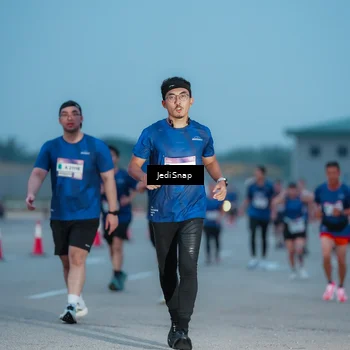 Runner Photo 7518772