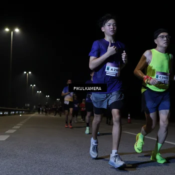 Runner Photo 7518774