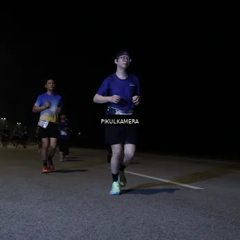Runner Photo 7518795
