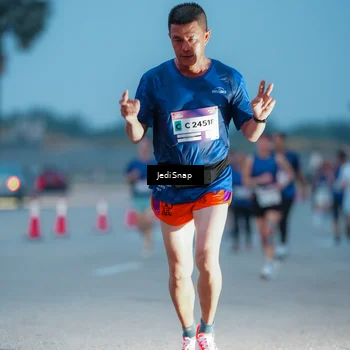 Runner Photo 7518817