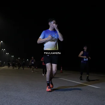 Runner Photo 7518822