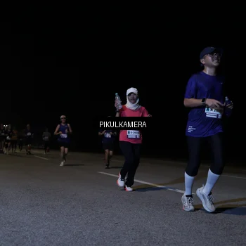 Runner Photo 7518834