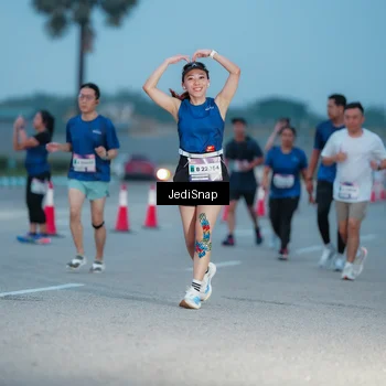Runner Photo 7518838
