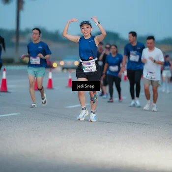 Runner Photo 7518839