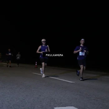 Runner Photo 7518857