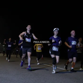 Runner Photo 7518892