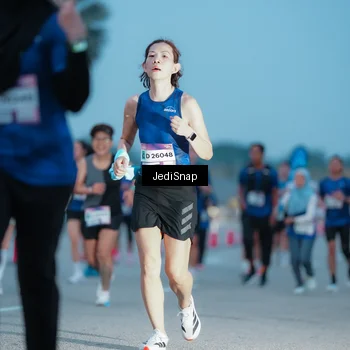 Runner Photo 7518896