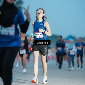 Runner Photo 7518900