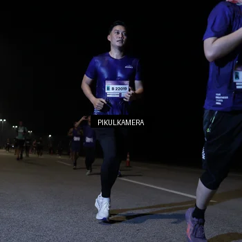 Runner Photo 7518922
