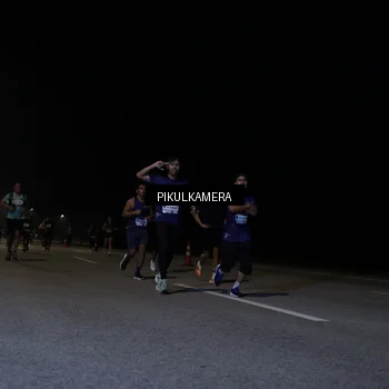 Runner Photo 7518924