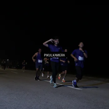 Runner Photo 7518929