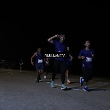 Runner Photo 7518937