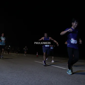 Runner Photo 7518939