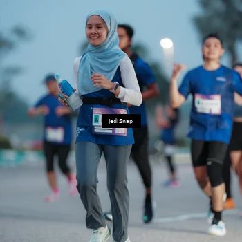 Runner Photo 7518940