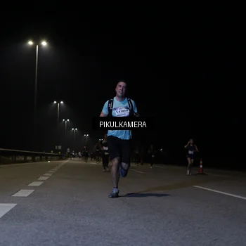 Runner Photo 7518958
