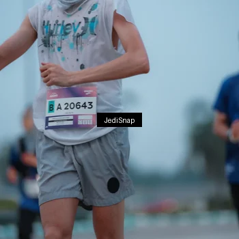 Runner Photo 7518968
