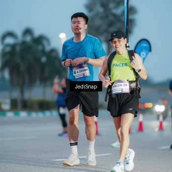 Runner Photo 7518972