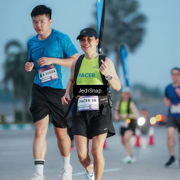 Runner Photo 7518987